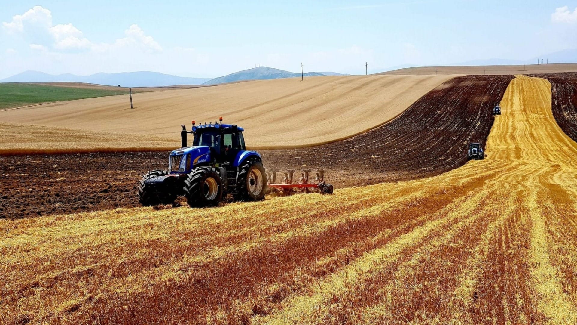 Фермеры КР получили кредиты на 1.3 млрд сомов в рамках «ФСХ-13»