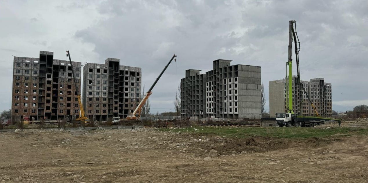 В Караколе до конца 2025 года сдадут первые дома по госипотеке
