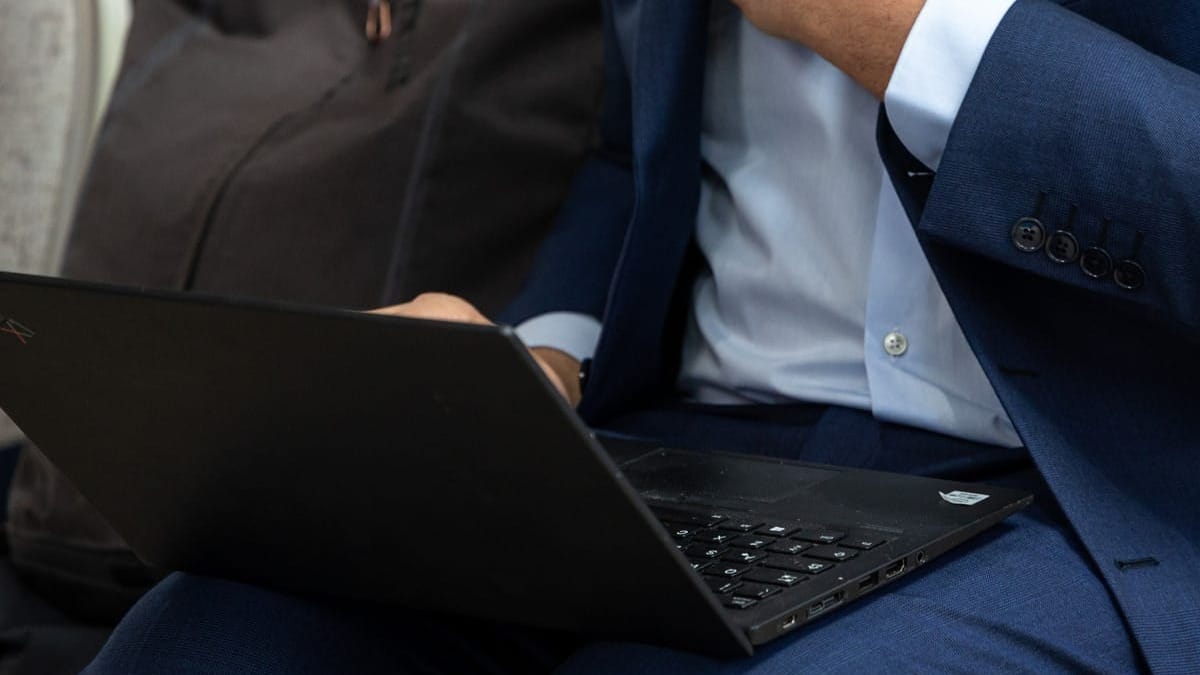 В КР планируют запустить e-Residency: иностранцы смогут открывать бизнес онлайн
