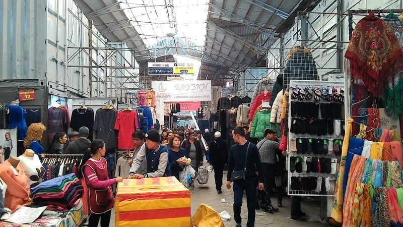 ГНС ввела патенты для арендодателей торговых помещений на рынках