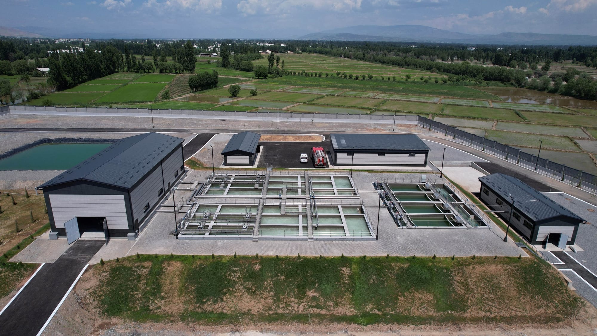 В Сузаке запущен новый комплекс очистных сооружений для домов ГИК