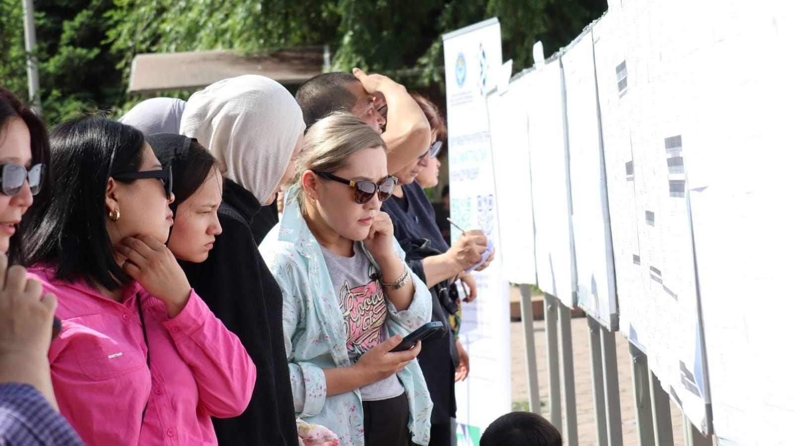 На рынке труда Кыргызстана остаются невостребованными более 8.8 тысячи вакансий