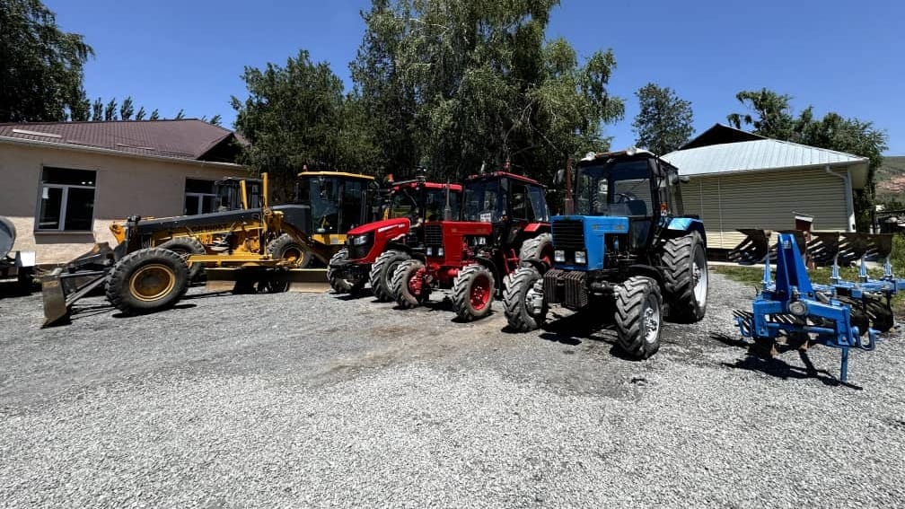 В Кара-Кульджинском районе открыли машинно-тракторную станцию