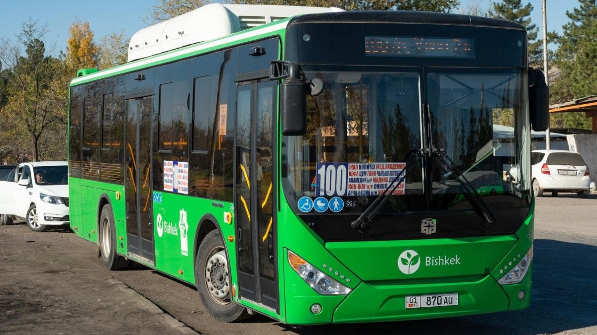 Автобус №100 в Бишкеке. Фото: 2ГИС.