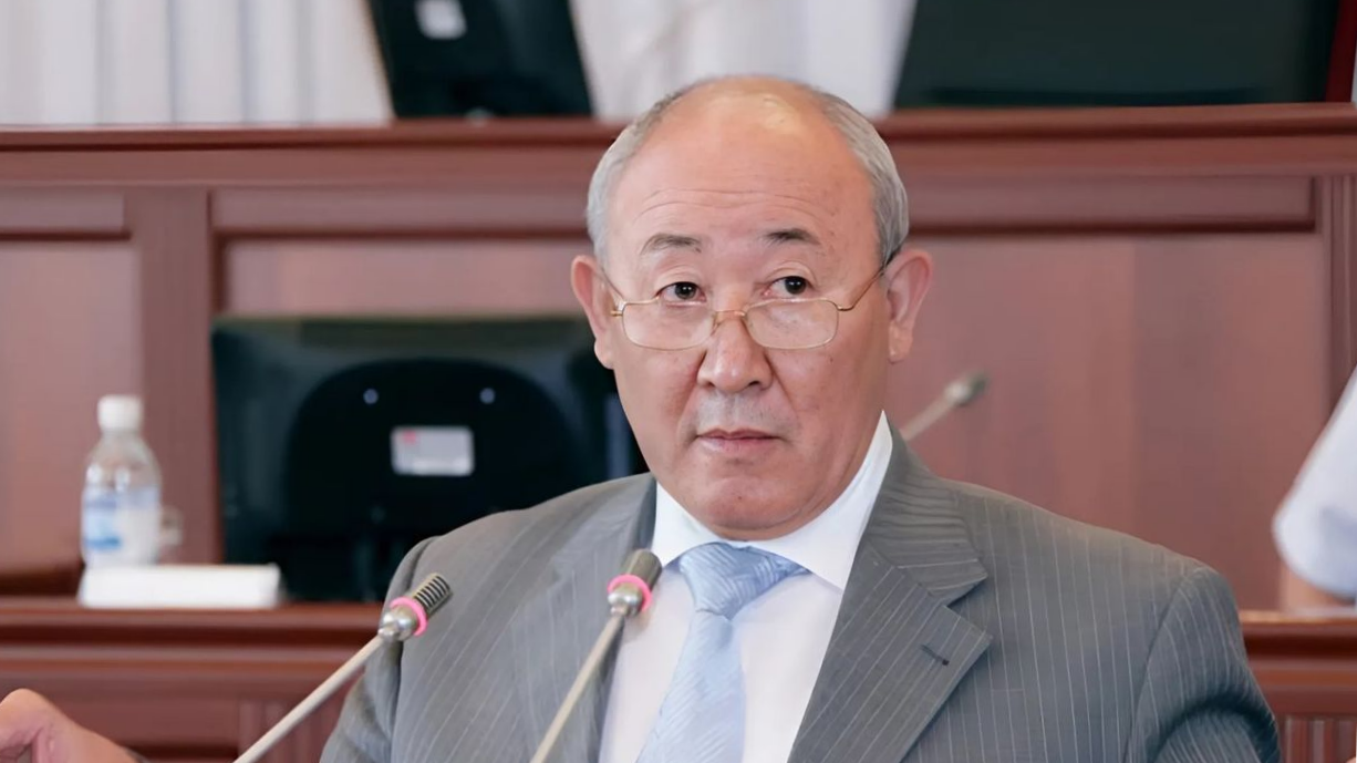 Дело MCN Coin: Экс-глава Госфиннадзора Юруслан Тойчубеков отпущен под подписку о невыезде