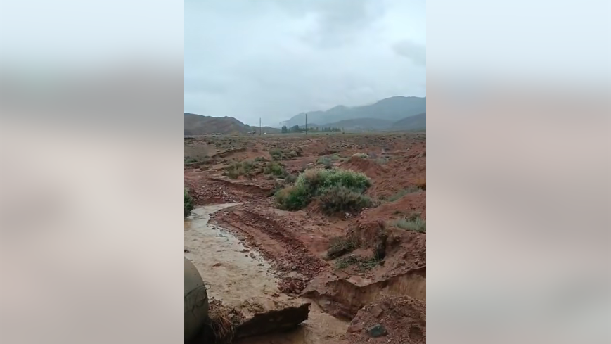 Дорогу Балыкчы – Боконбаево – Каракол временно перекрыли из-за селя
