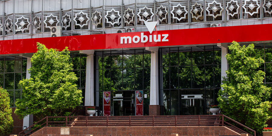 Узбекистан рассчитывает выручить $300 млн от продажи мобильного оператора Mobiuz