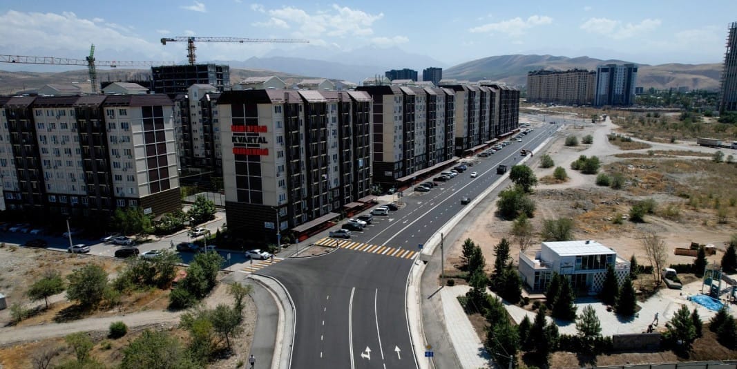 Новая дорога по улице Токтоналиева. Фото: мэрия Бишкека.