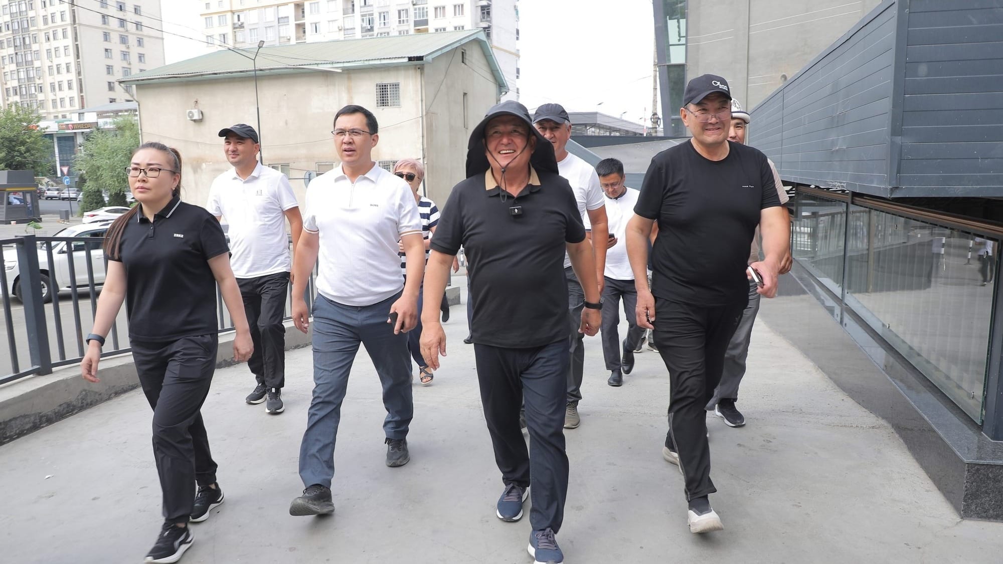 Мэр Оша провел рейд по каналу Увам – вдоль него снесут все незаконные постройки