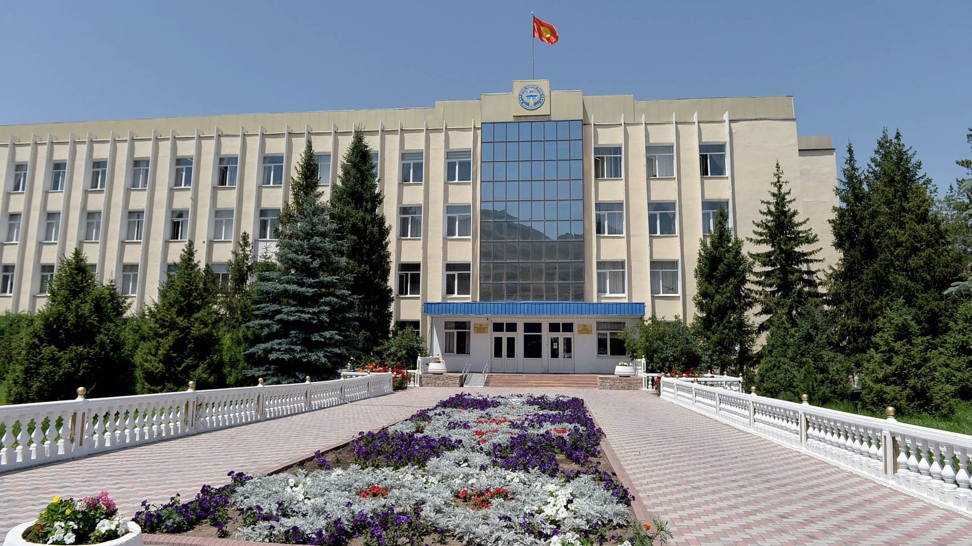 В полпредстве Нарынской области сменили замгубернаторов