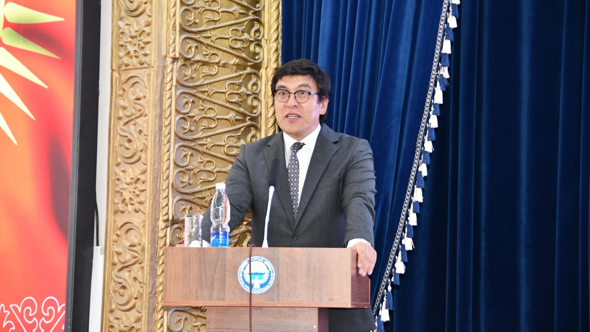 Эдиль Байсалов представил новых заместителей министра науки