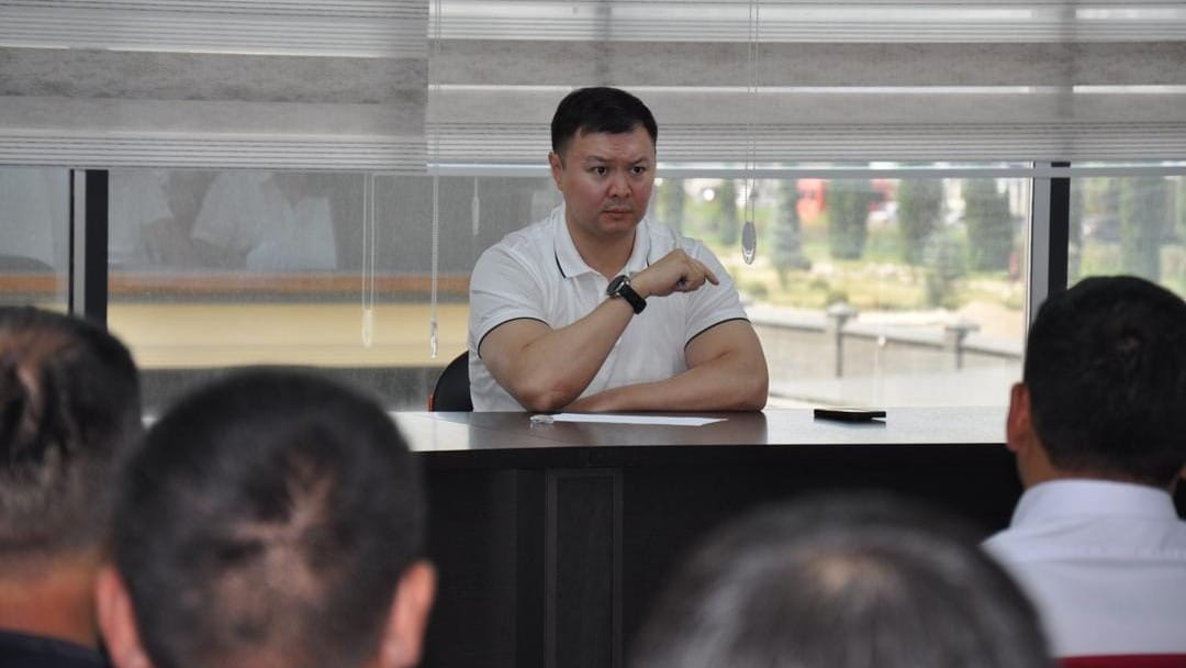 ГКНБ предупредил местные власти и подрядчиков в Таласе о последствиях коррупции