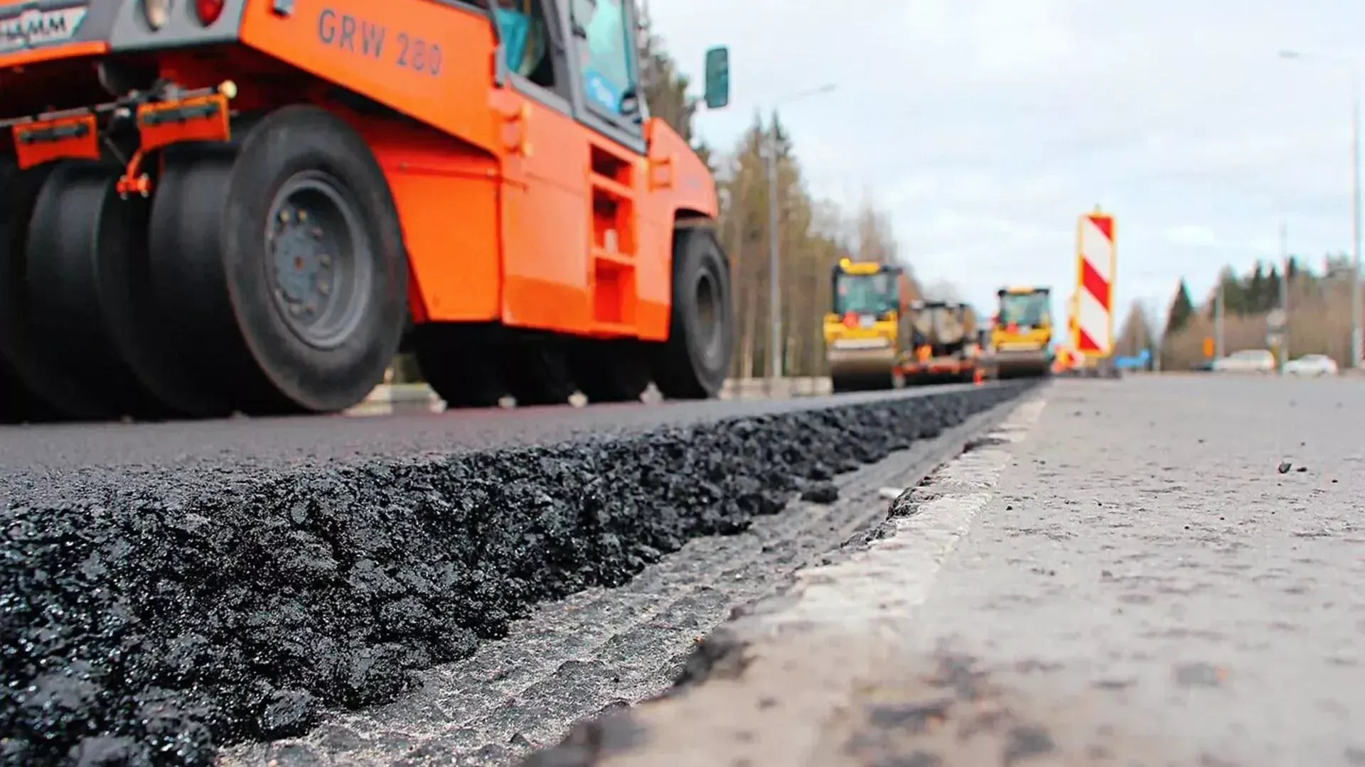 Минтранс планирует отремонтировать 12 км дорог в Нарынской области