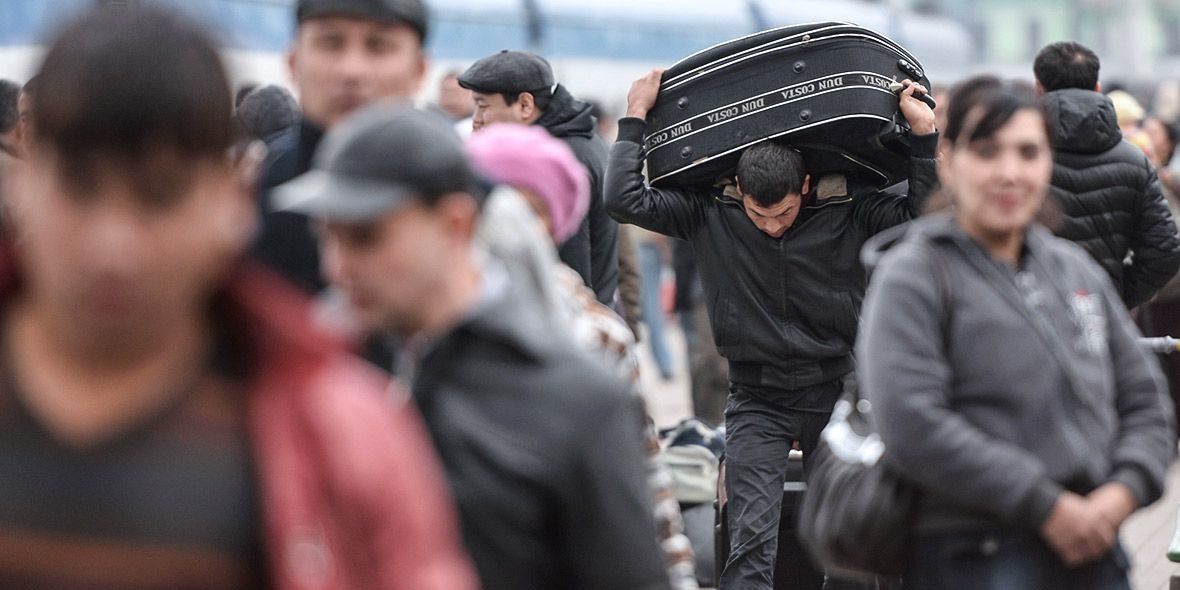 Порядка 91 тысячи граждан КР в РФ могут попасть под выдворение — МИД призвал легализоваться