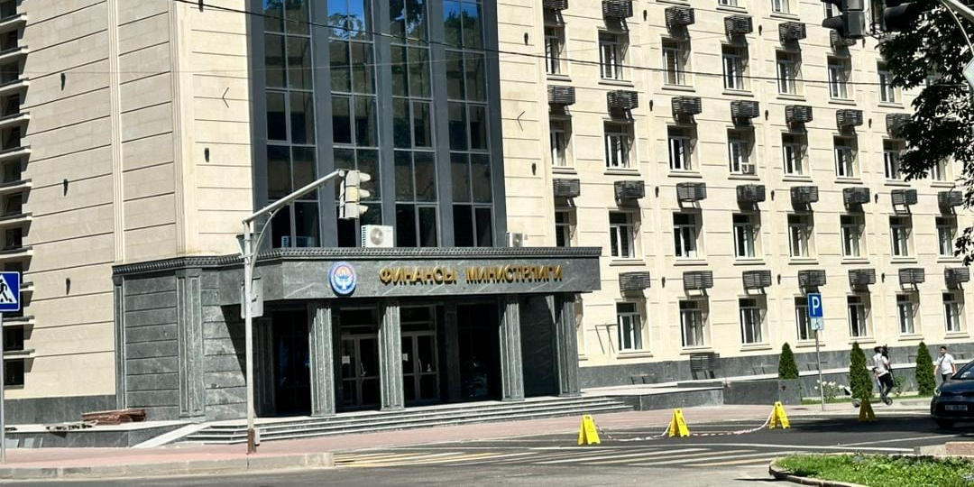 Кыргызстан и Таджикистан договорились наращивать сотрудничество в сфере госфинансов