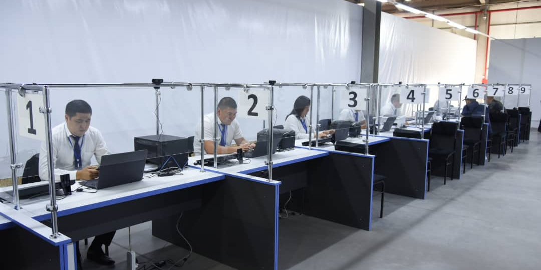 В Бишкеке территориальные подразделения ГАРТС будут работать до 01:00