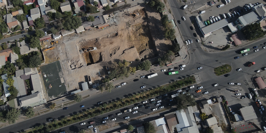 Мэрия Бишкека показала процесс строительства нового корпуса СШ №23 — фото