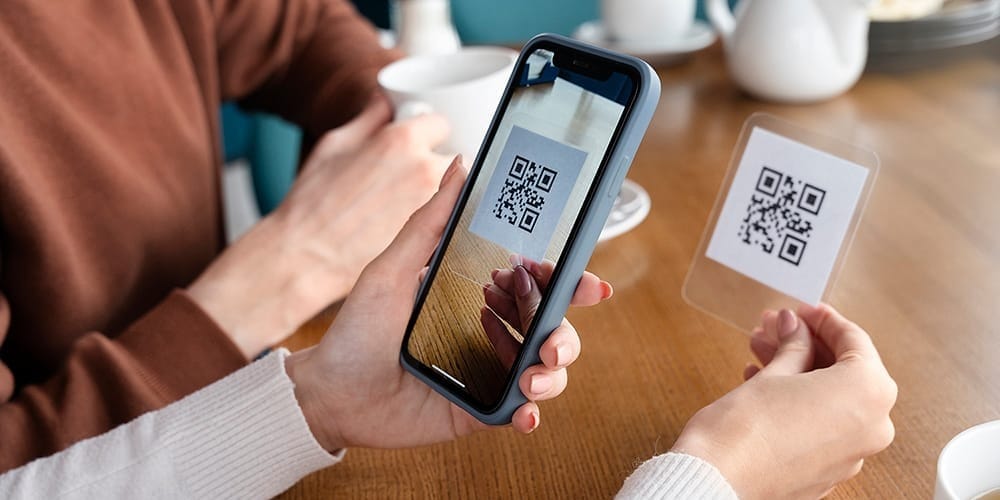 Кыргызстанцы перевели по QR-кодам 315 млрд сомов – за год объемы выросли в 60 раз
