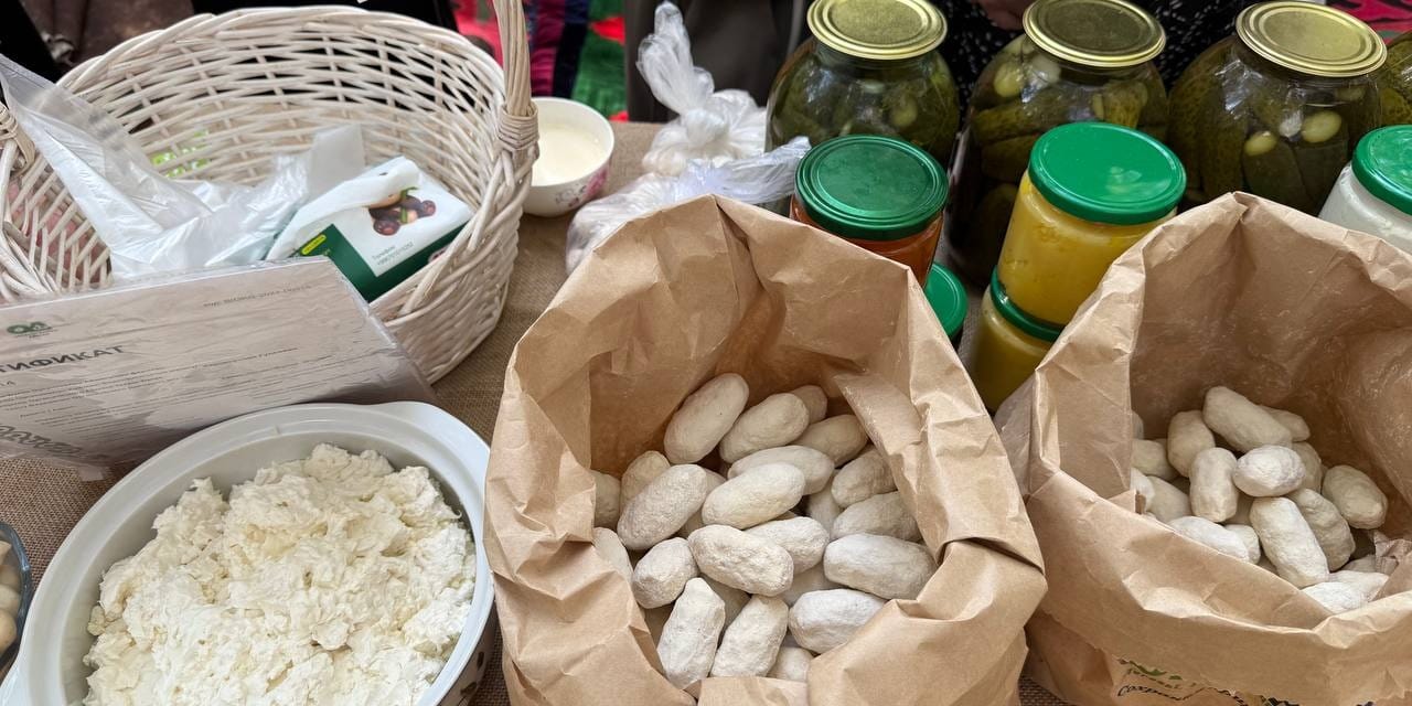 В Таласской области проходят ярмарки органической продукции