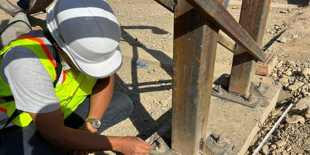 В Баткене подрядчика оштрафовали за нарушения при строительстве парков «Жаштык» и «Жеңиш»