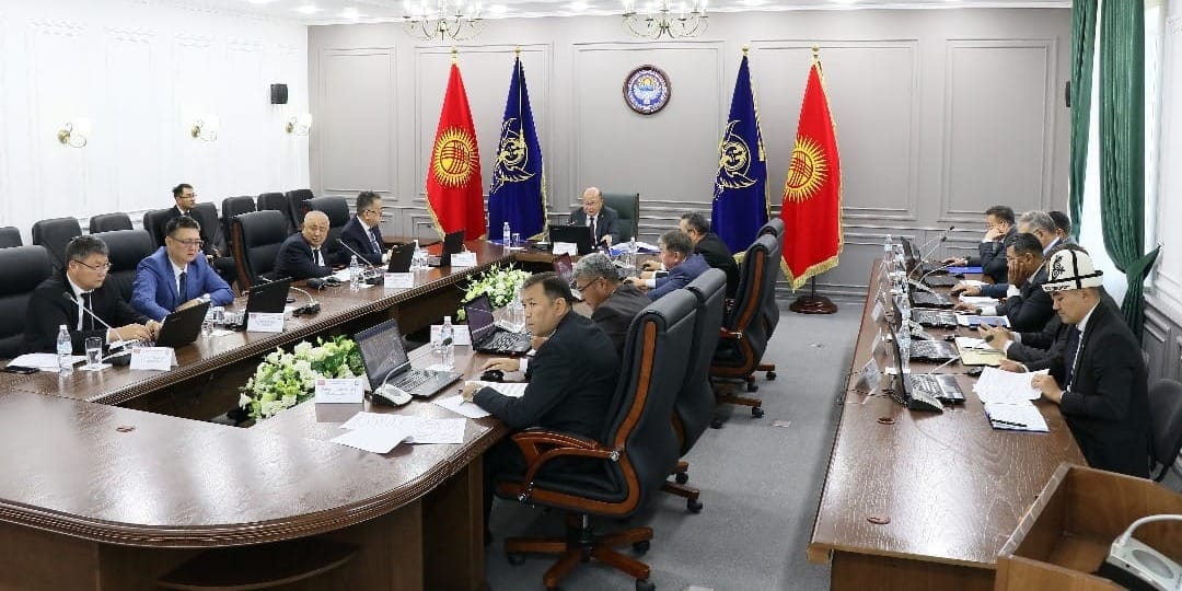 Счетная палата выявила нарушения на 5.6 млрд сомов в бюджете и муниципальных предприятиях Оша