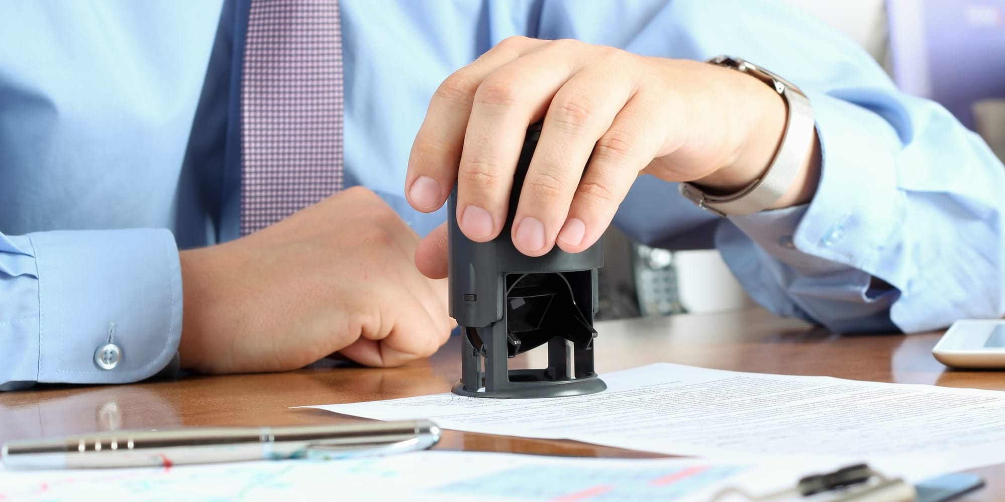 Госфиннадзор выдал три лицензии на финансовую деятельность компании «Хайпер Эксчэйндж»