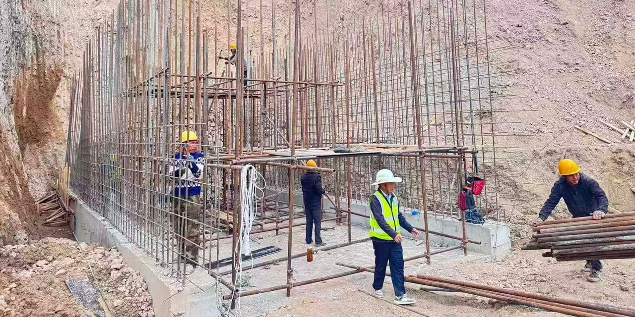 Строительство Папанской ГЭС. Фото: Минэнерго.