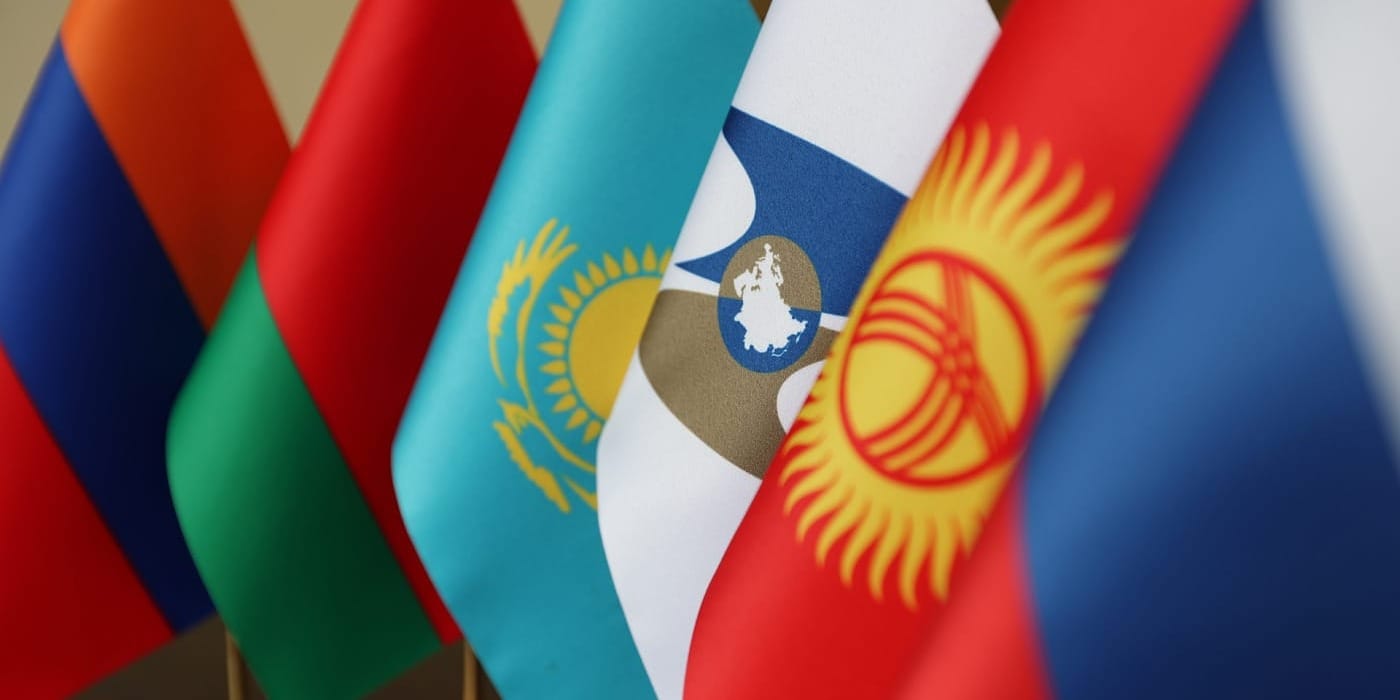 Кыргызстан ратифицировал соглашение о единой системе таможенного транзита ЕАЭС и третьих сторон