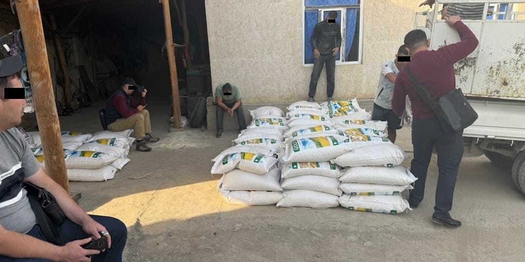 В Кадамжае задержали 6 тонн контрабандного риса из Узбекистана