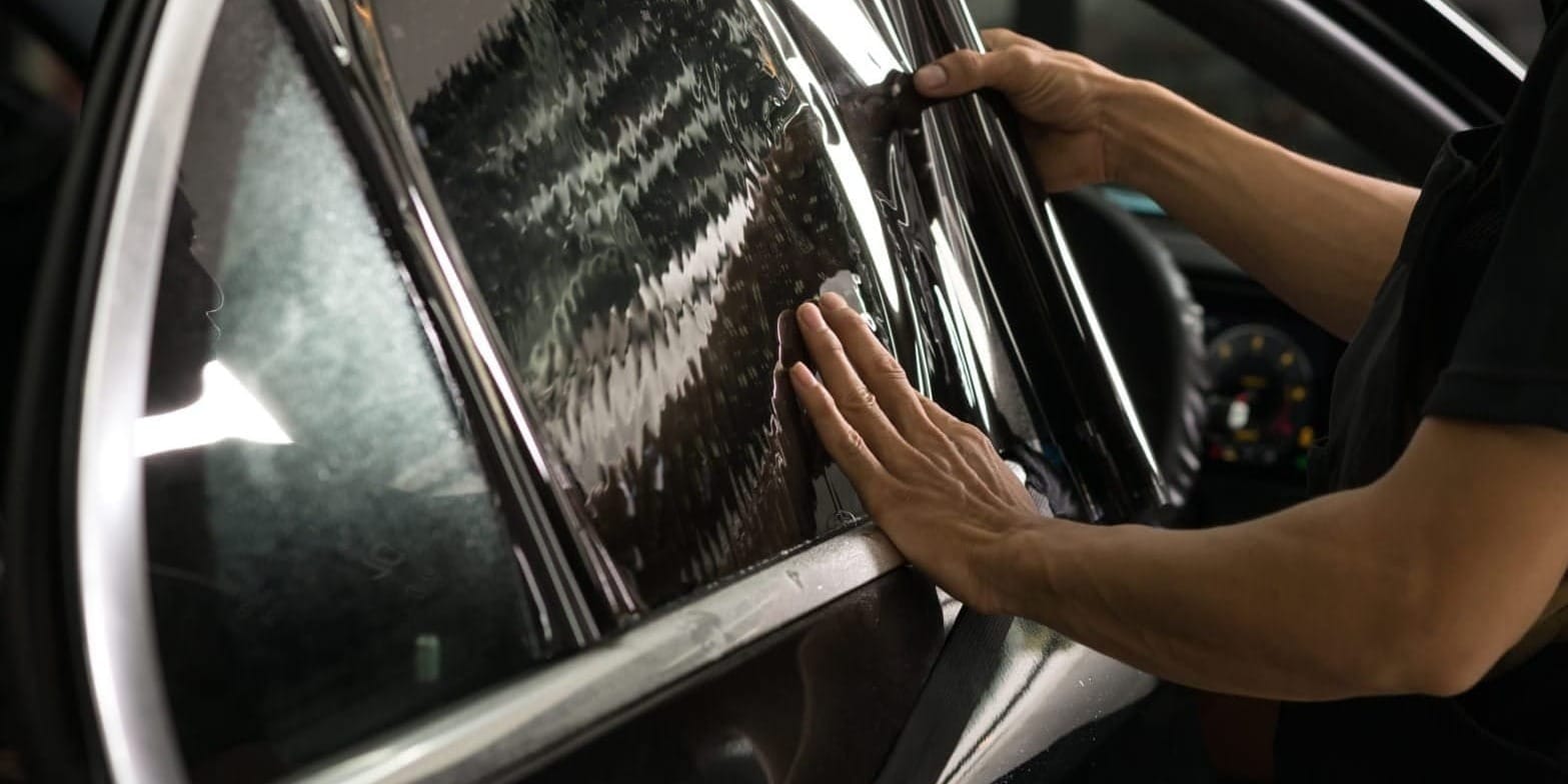 Сборы за тонировку стекол принесли бюджету КР 721 млн сомов с начала года