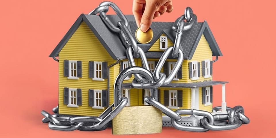 Ломбарды не могут принимать в залог недвижимость, напоминает Госфиннадзор