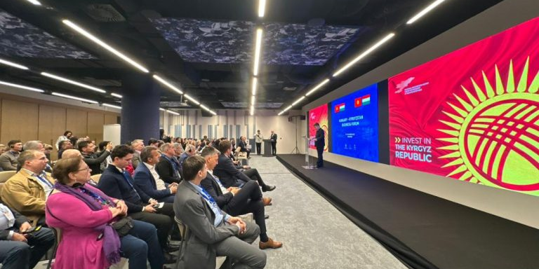 КР и Electron Holding подписали меморандум о строительстве солнечных электростанций на $300 млн