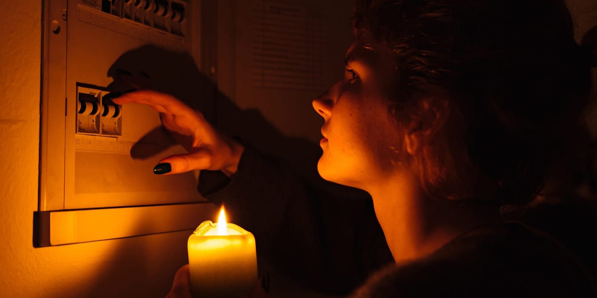 В Бишкеке 24 ноября дистанционно отключат свет более 5 тысячам должников