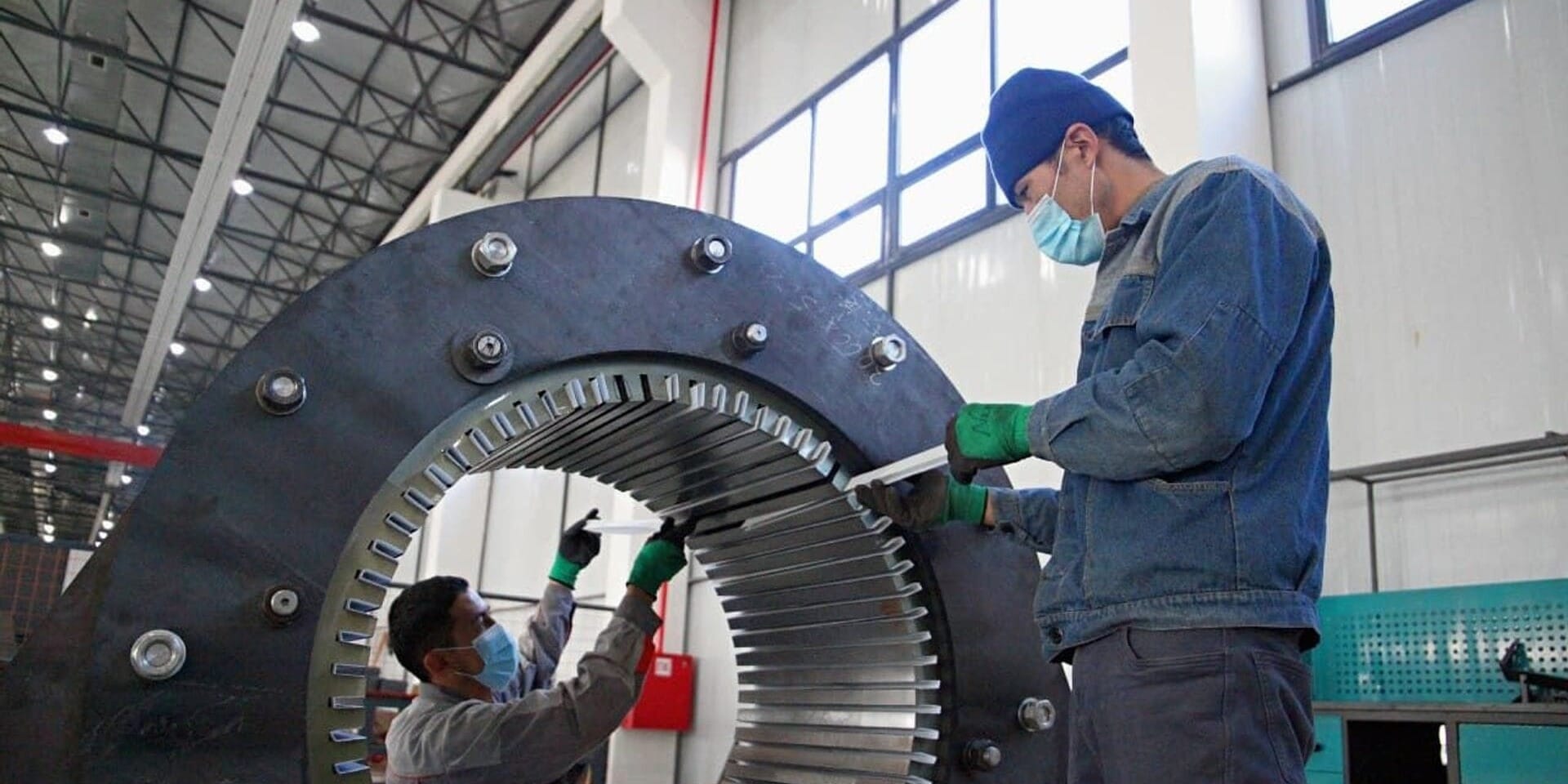 Кыргызстан намерен удвоить промышленное производство к 2030 году