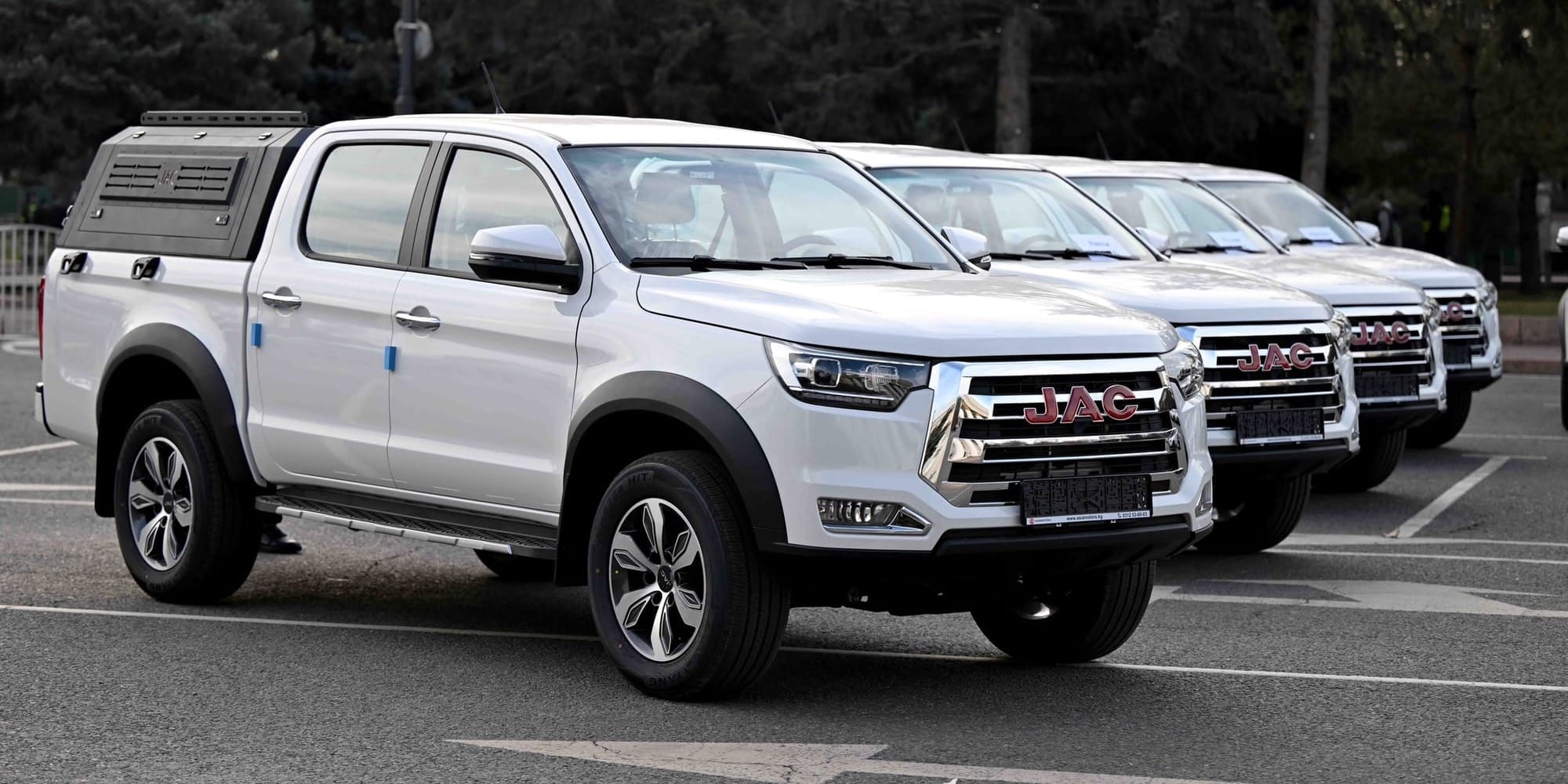 Кабмин передал Минсельхозу 44 автомобиля и отчитался о росте расходов на ирригацию