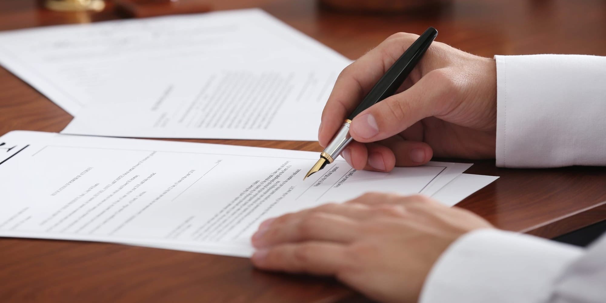 Где искать работу за границей? Список аккредитованных в КР агентств