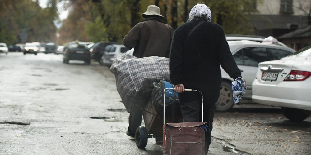 Доклад Всемирного банка: еще 170 тысяч кыргызстанцев рискуют оказаться за чертой бедности