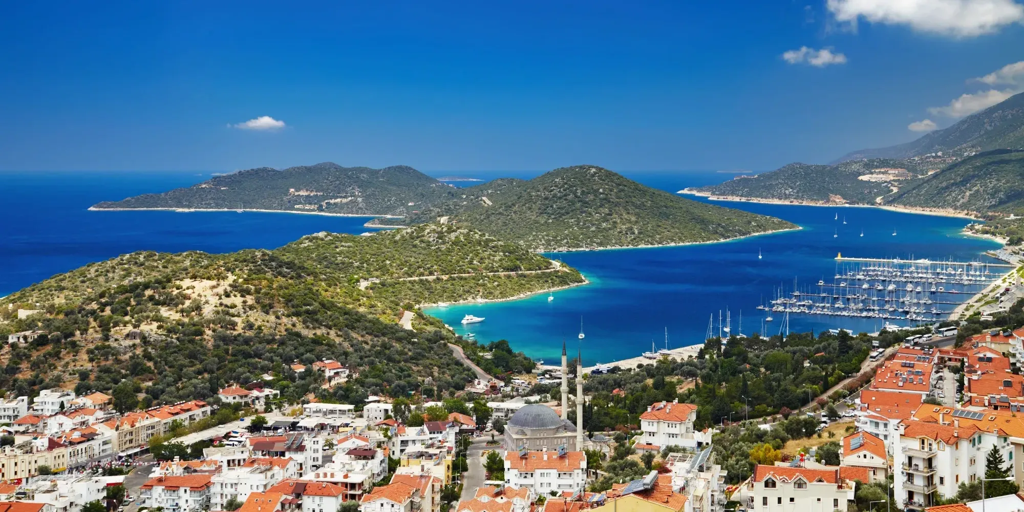 В Бишкеке пройдет отбор кандидатов для работы в отелях Турции