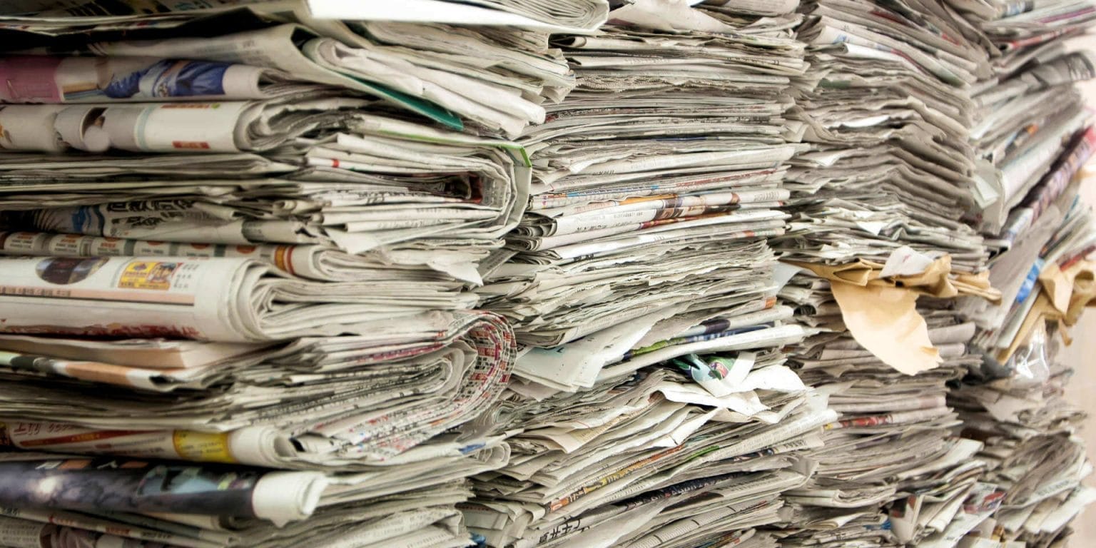 Власти КР продлили запрет на экспорт макулатуры и картона