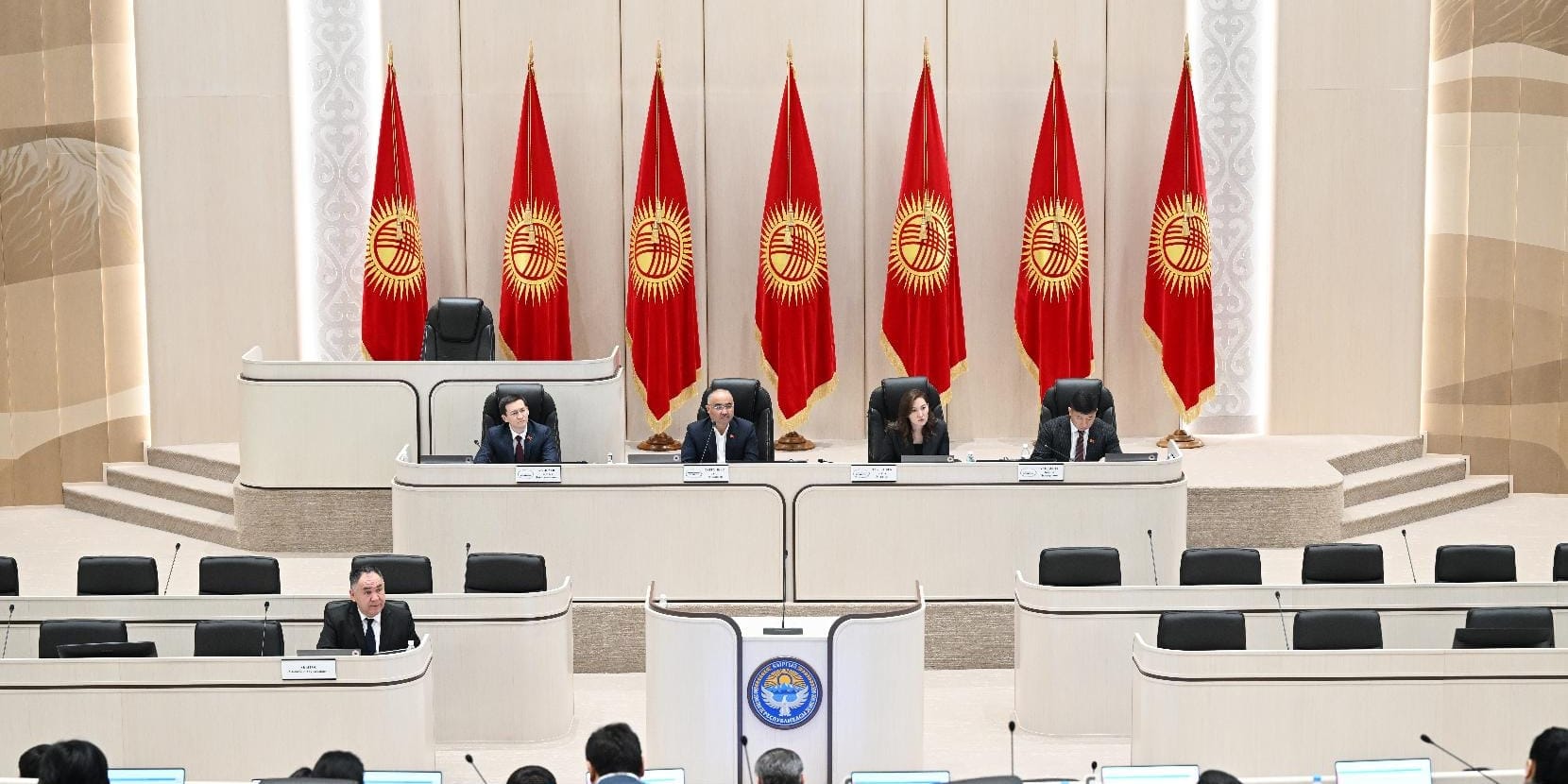 Спикер ЖК предложил отказаться от госзакупок через тендеры в строительстве