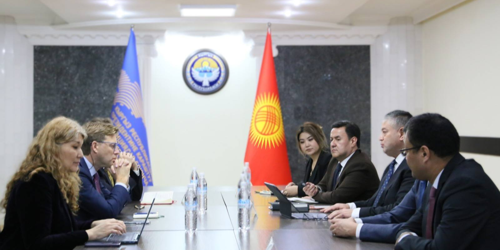НAИ и Всемирный банк обсудили защиту прав инвесторов в Кыргызстане