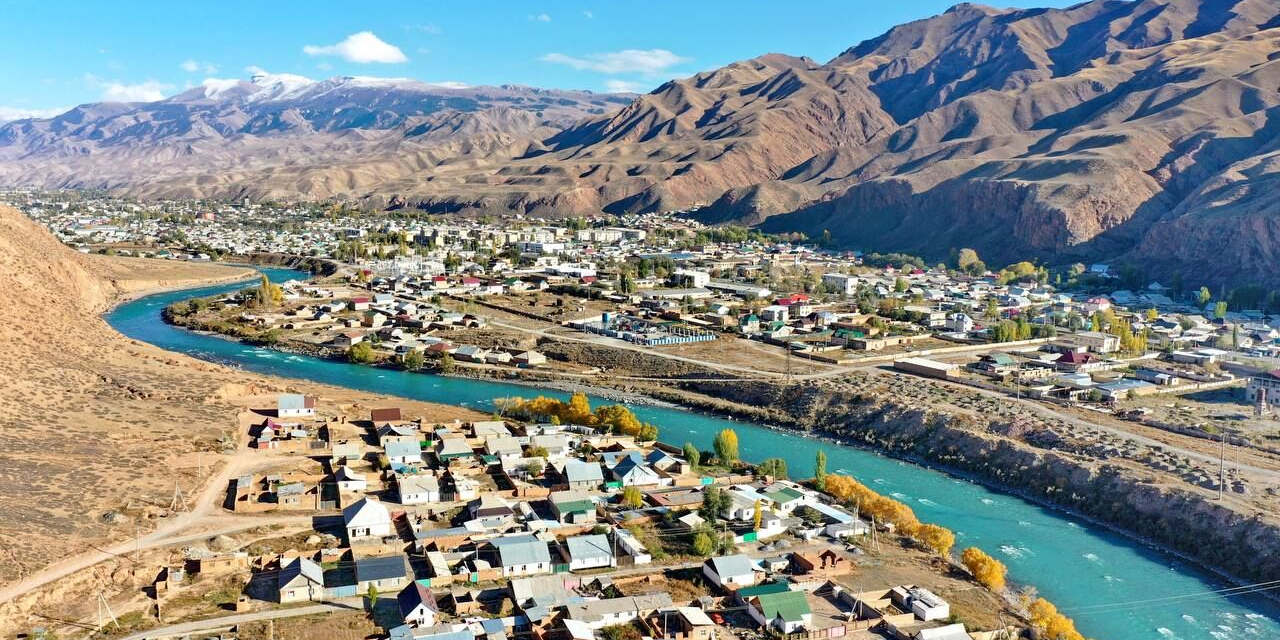 Водный кодекс и климат: в Нарыне обсудили управление ресурсами по бассейну реки