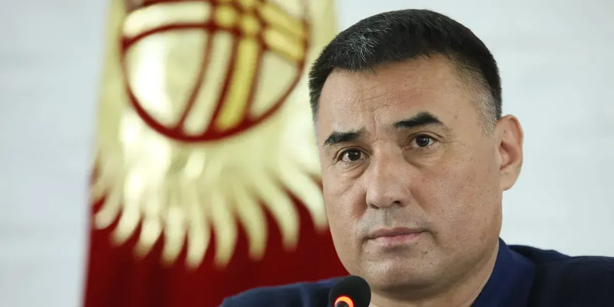 Садыр Жапаров уволил главу Минтранса