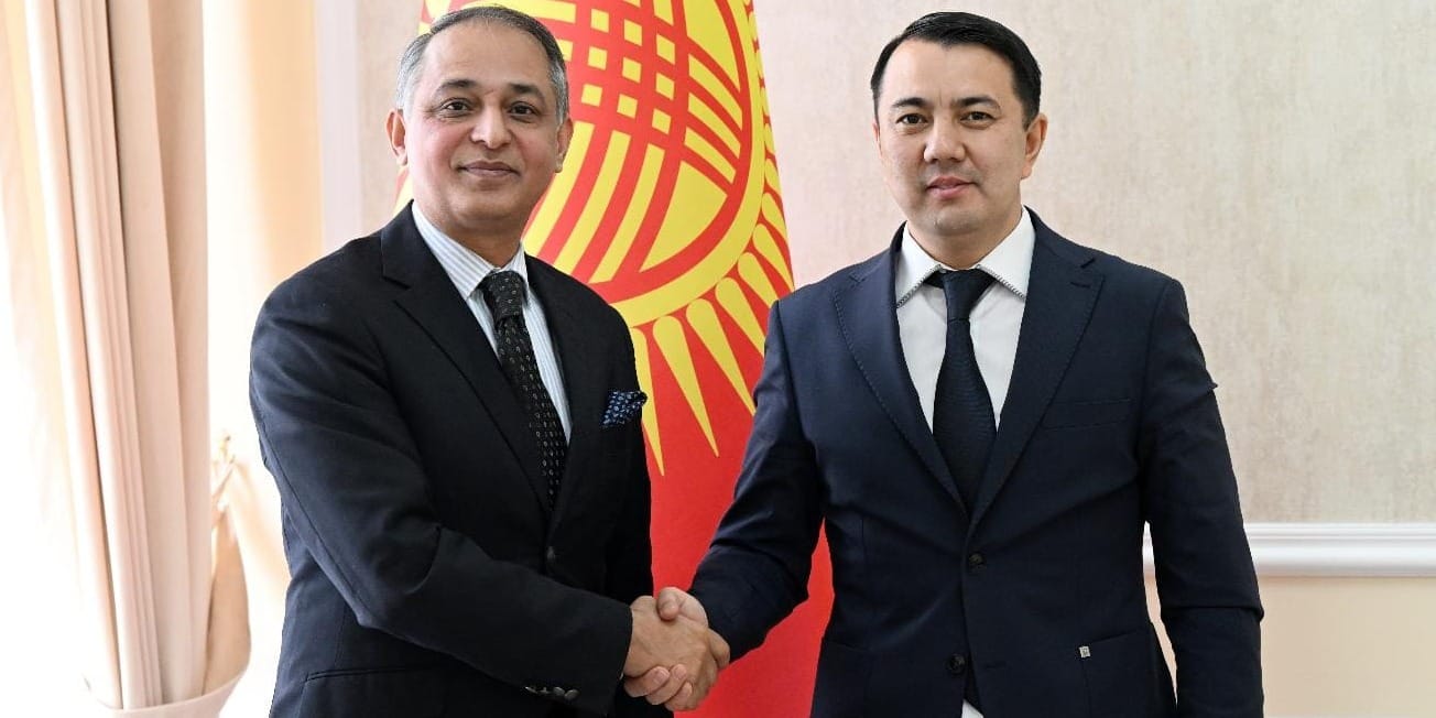 Ворота в регион: Марлен Маматалиев обсудил с послом Пакистана расширение торговли