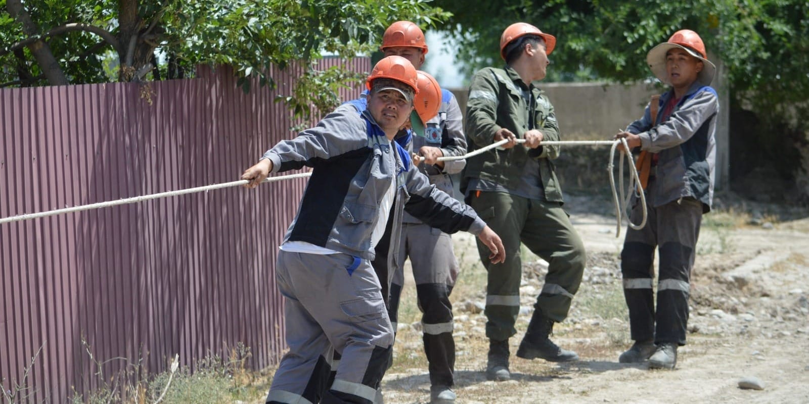 В Чуйской области обновят 120 км электросетей