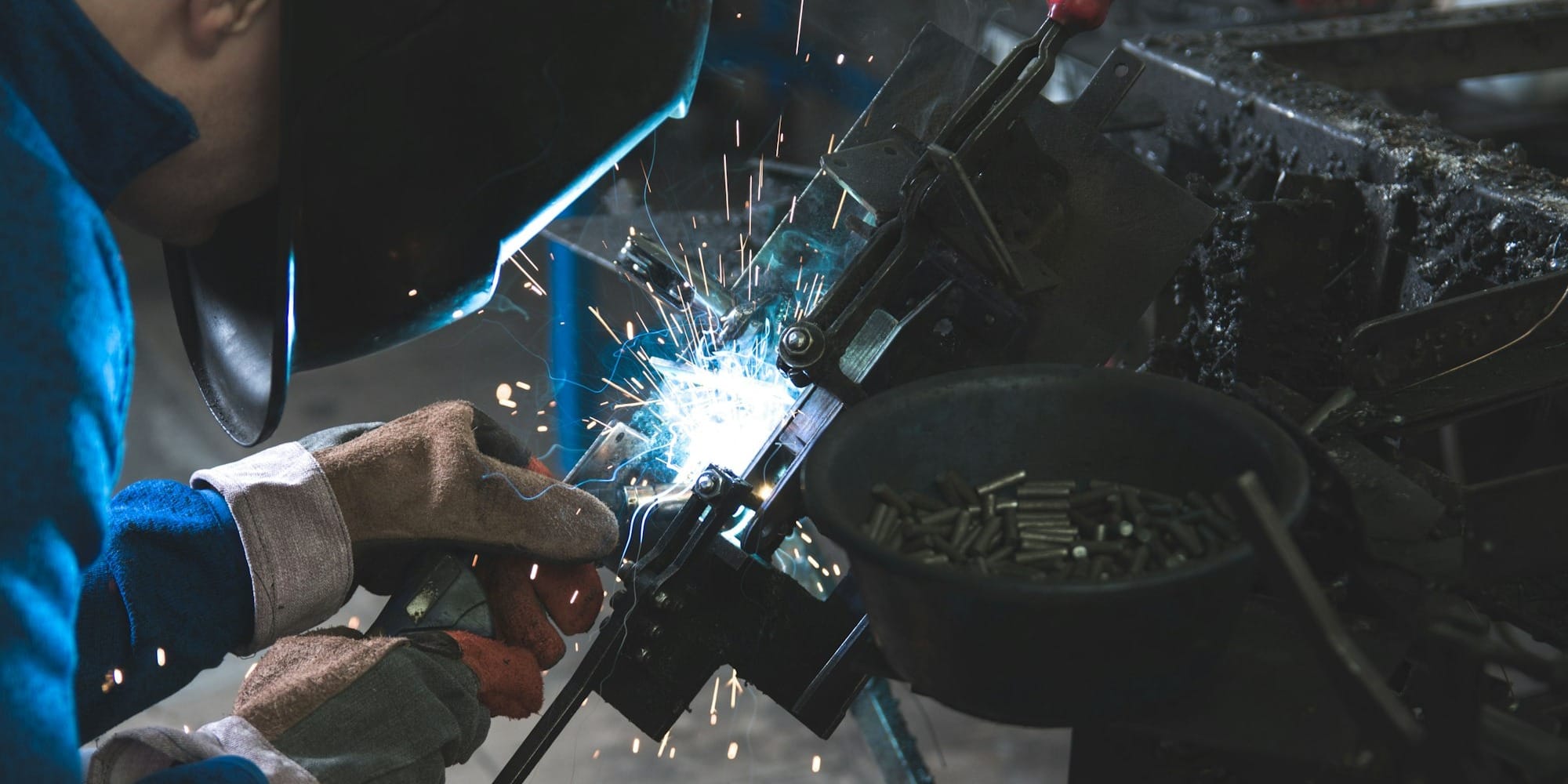 Пятикратный рост за 15 лет: объем промышленности Кыргызстана достиг рекордных 800 млрд сомов