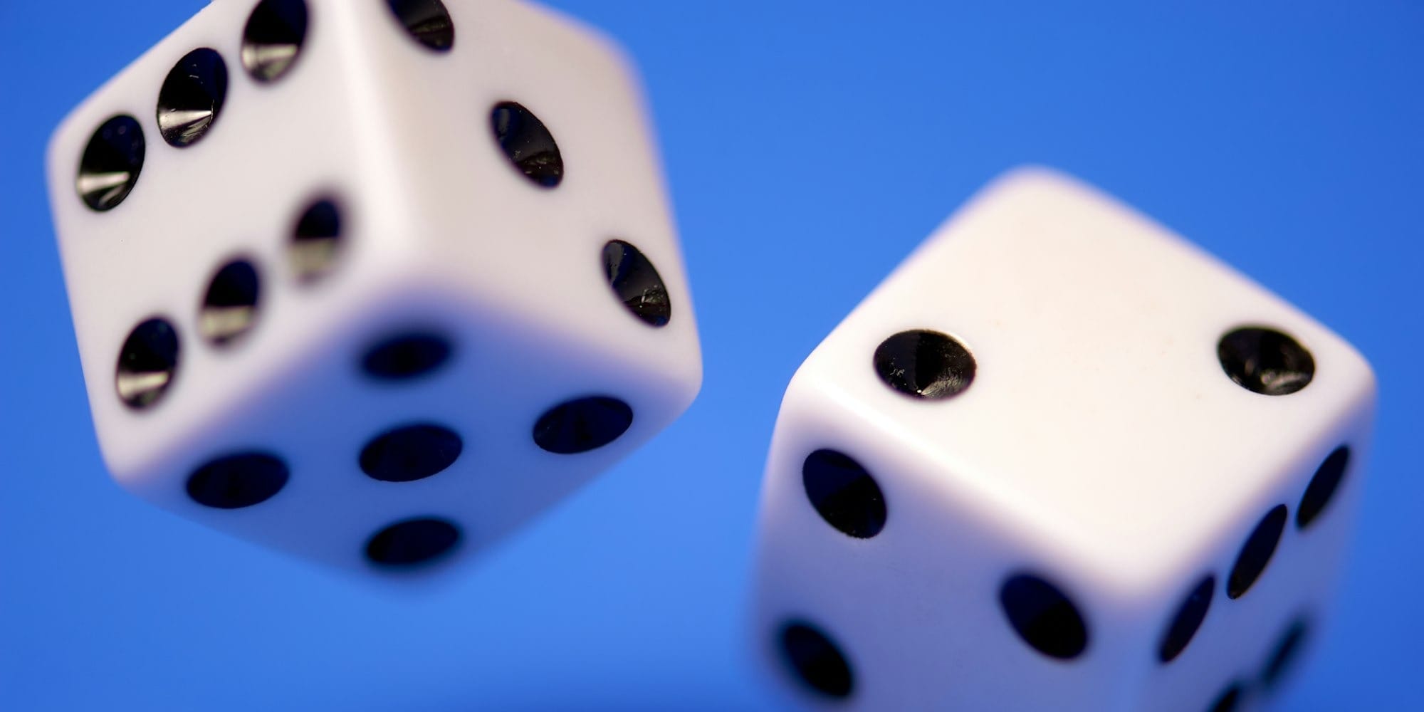 Процентная ставка, ценные бумаги и азарт: как рынок играет на дофамине