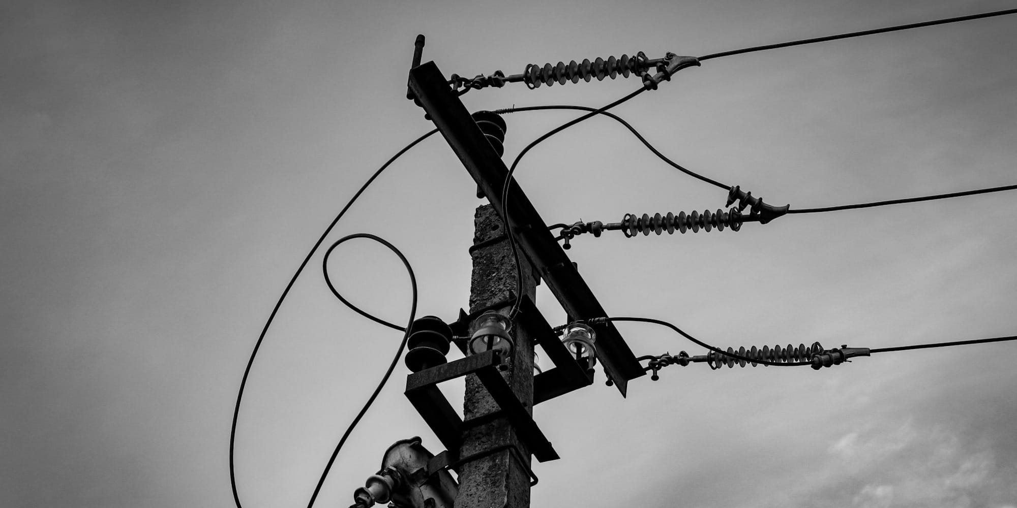 Более 6 тысяч абонентов в Бишкеке останутся без света 24 февраля за долги