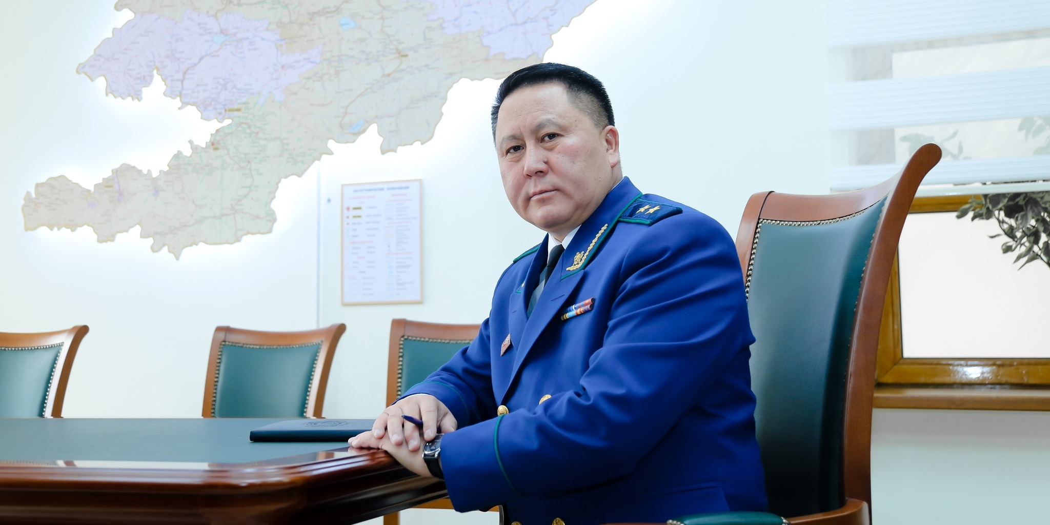 Пятый за месяц: Курманкул Зулушев сдал мандат депутата Жогорку Кенеша