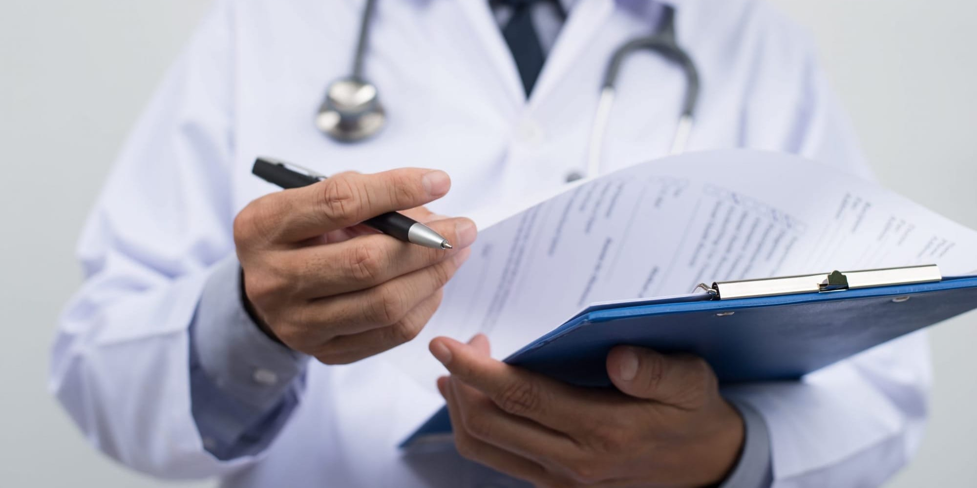 Как изменится доход врачей и медсестер в Кыргызстане с 1 апреля 2026 года: подробности